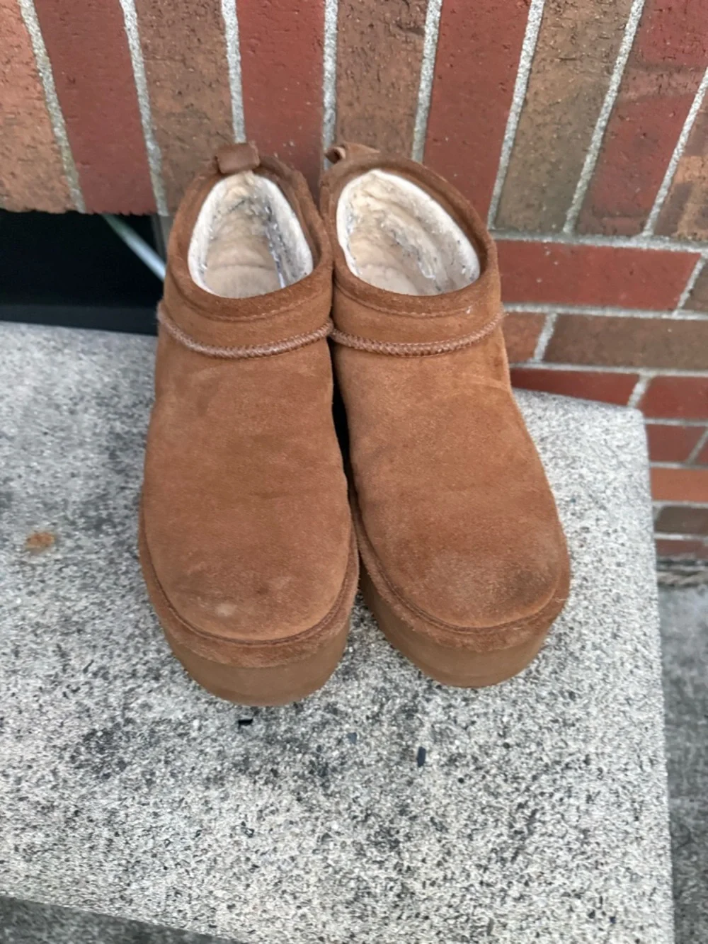 Bearpaw Retro Super Shorty Suede Ankle Boots Chestnut Brown Womens Size 11
